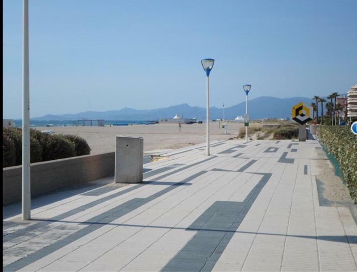 Appartement Vue Mer 212 Canet-en-Roussillon Eksteriør bilde